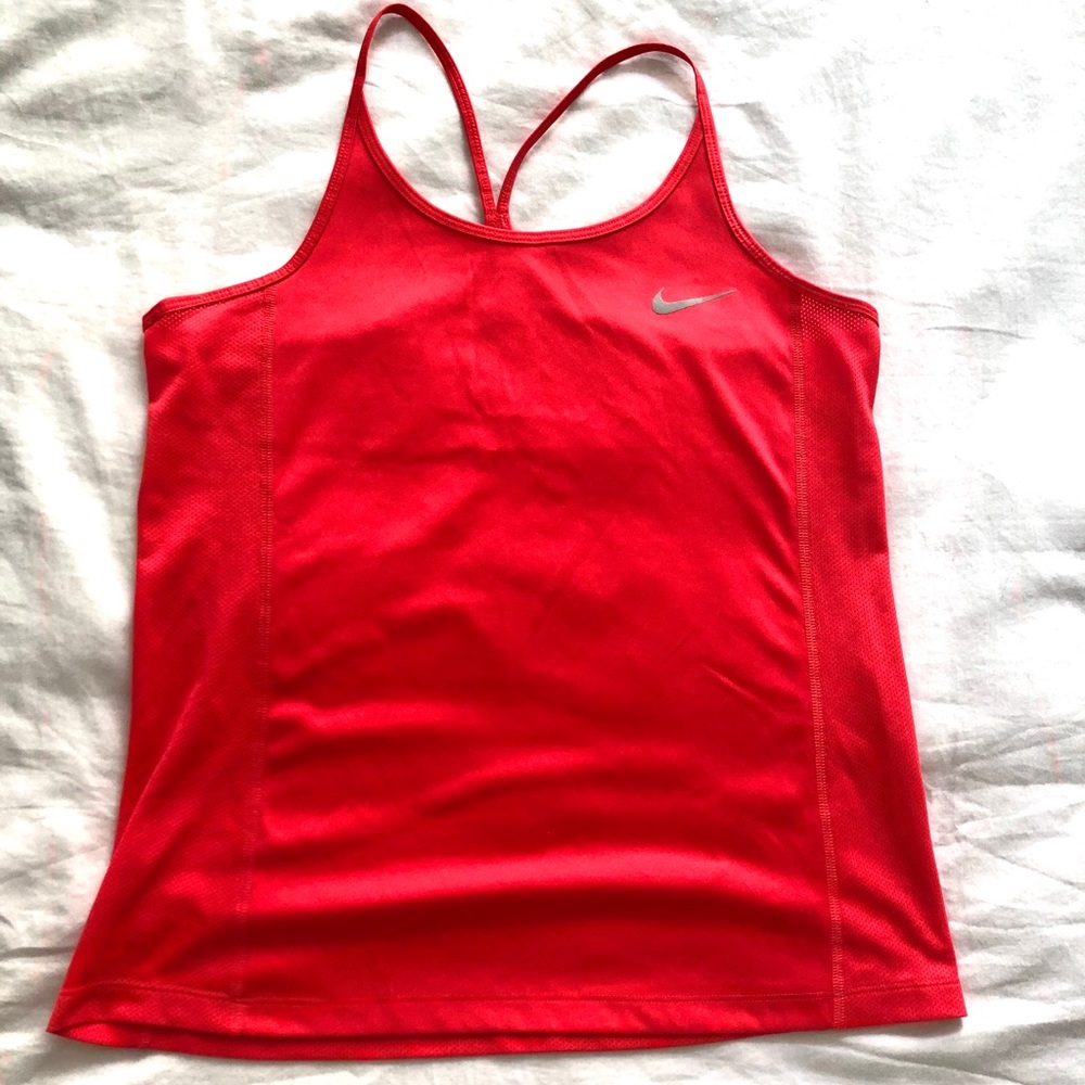 Nike dri-fit tank top w/ mesh back